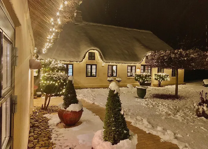 Mindedalen - Idyl Taet Pa Alt Og Helt I Fred