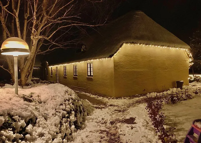 Mindedalen - Idyl Taet Pa Alt Og Helt I Fred